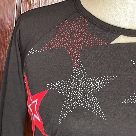 Clearance LuLaRoe Randy t-shirt Sm - Picture 2 of 5